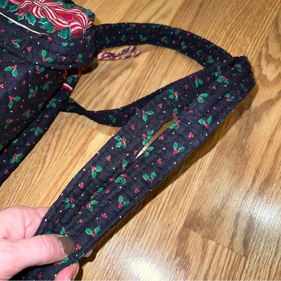 Vintage Vera Bradley Indiana Holly and Ribbons Shoulder Bag - Picture 7 of 9